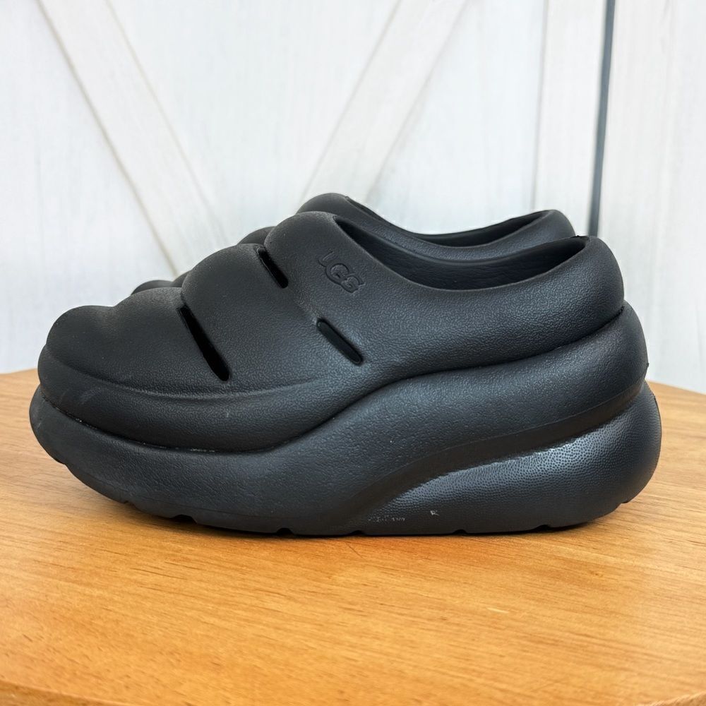 Ugg Kids Sport Yeah Clogs Black Toddler 10 EVA Chunky